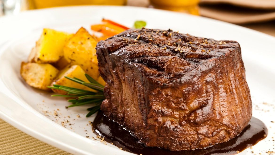 corte-nobre-com-precos-acessiveis:-file-mignon-apresenta-17%-de-queda-em-2023