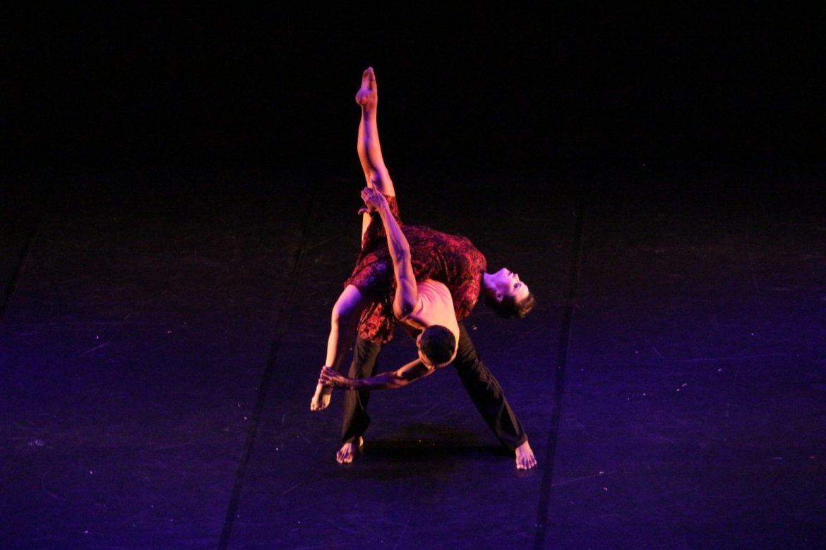 teatro-amazonas-tem-programacao-com-espetaculos-de-danca,-teatro-e-musica