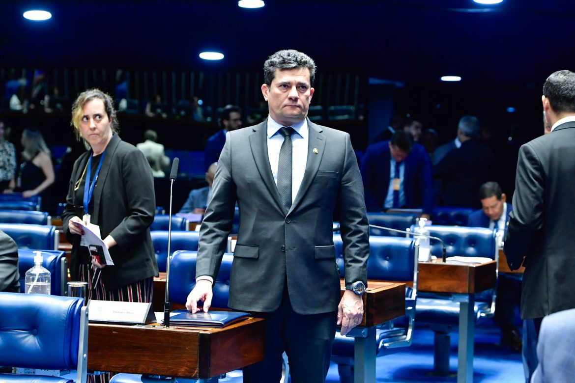 cnj-abre-investigacao-contra-moro-por-repasse-a-petrobras