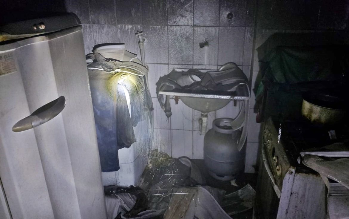 apartamento-em-condominio-e-incendiado-em-pocos-de-caldas,-mg