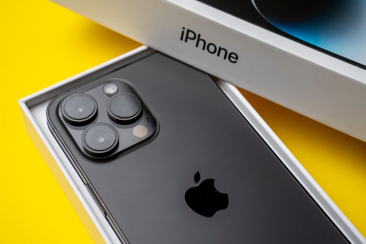 iphone-15:-apple-esta-ansiosa-para-lancar-novo-carregador;-veja-o-que-muda