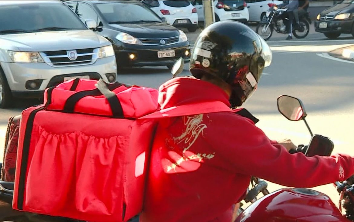 demora-na-entrega-e-altas-taxas-sao-as-principais-reclamacoes-de-usuarios-de-aplicativos-de-delivery-de-alimentos-em-juiz-de-fora