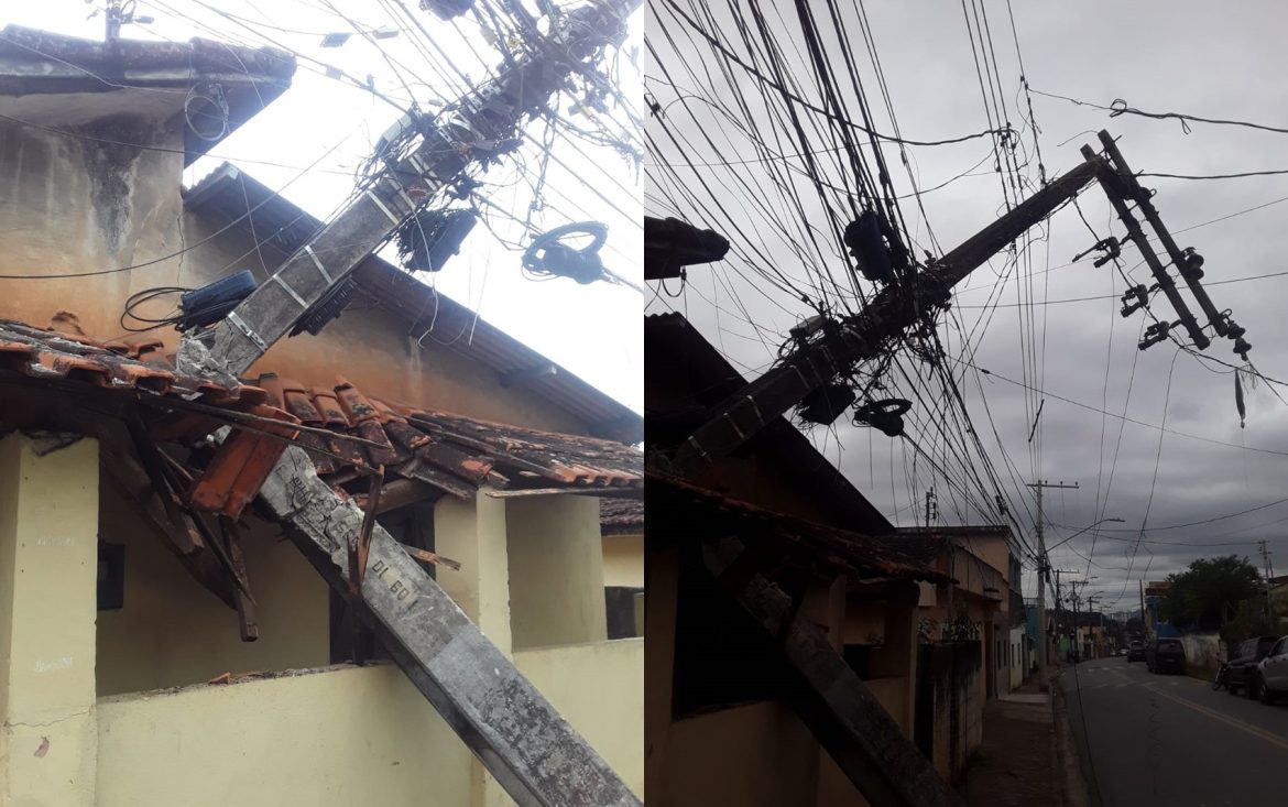 moradores-ficam-sem-energia-eletrica-apos-caminhao-bater-e-poste-ser-lancado-contra-casa-em-pouso-alegre,-mg