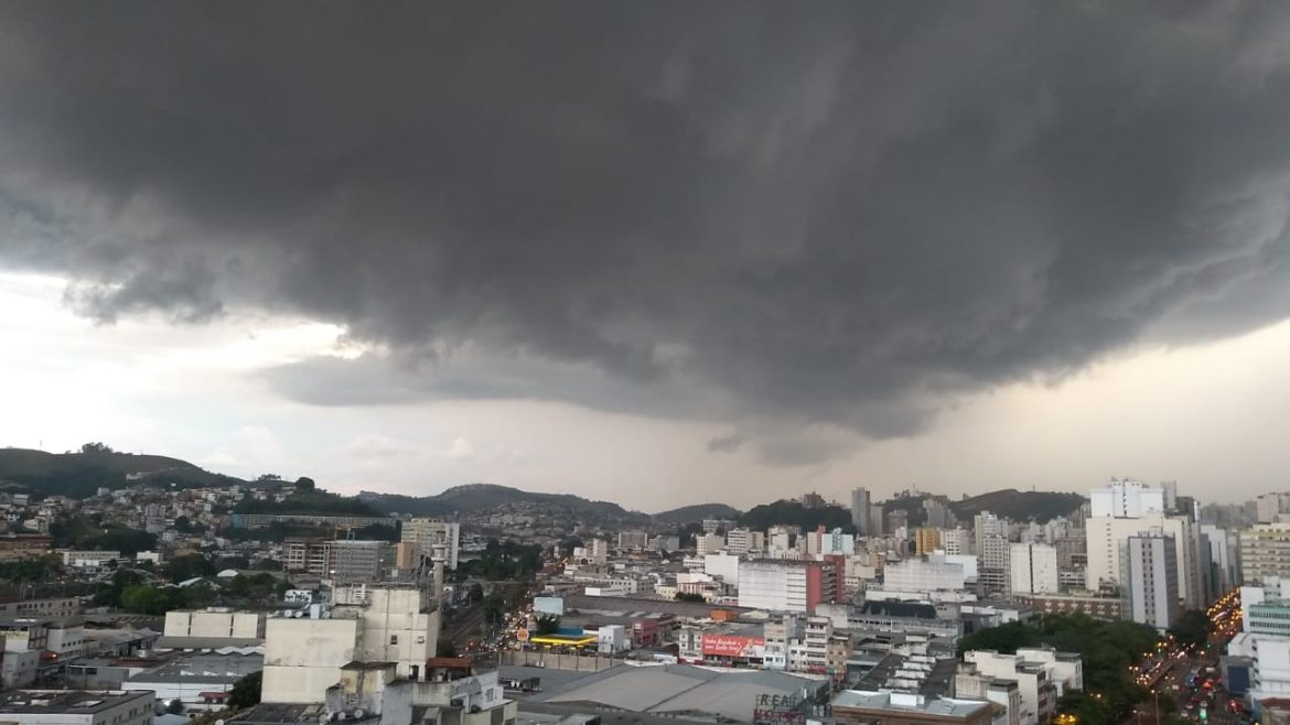 alerta-de-temporal-para-juiz-de-fora-e-regiao-nesta-sexta;-veja-previsao-para-o-fim-de-semana