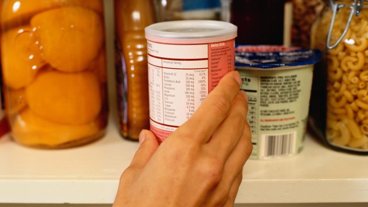 alto-teor-de-sal,-acucar-e-gordura-saturada-agora-precisam-ser-indicados-na-embalagem-de-produtos;-veja