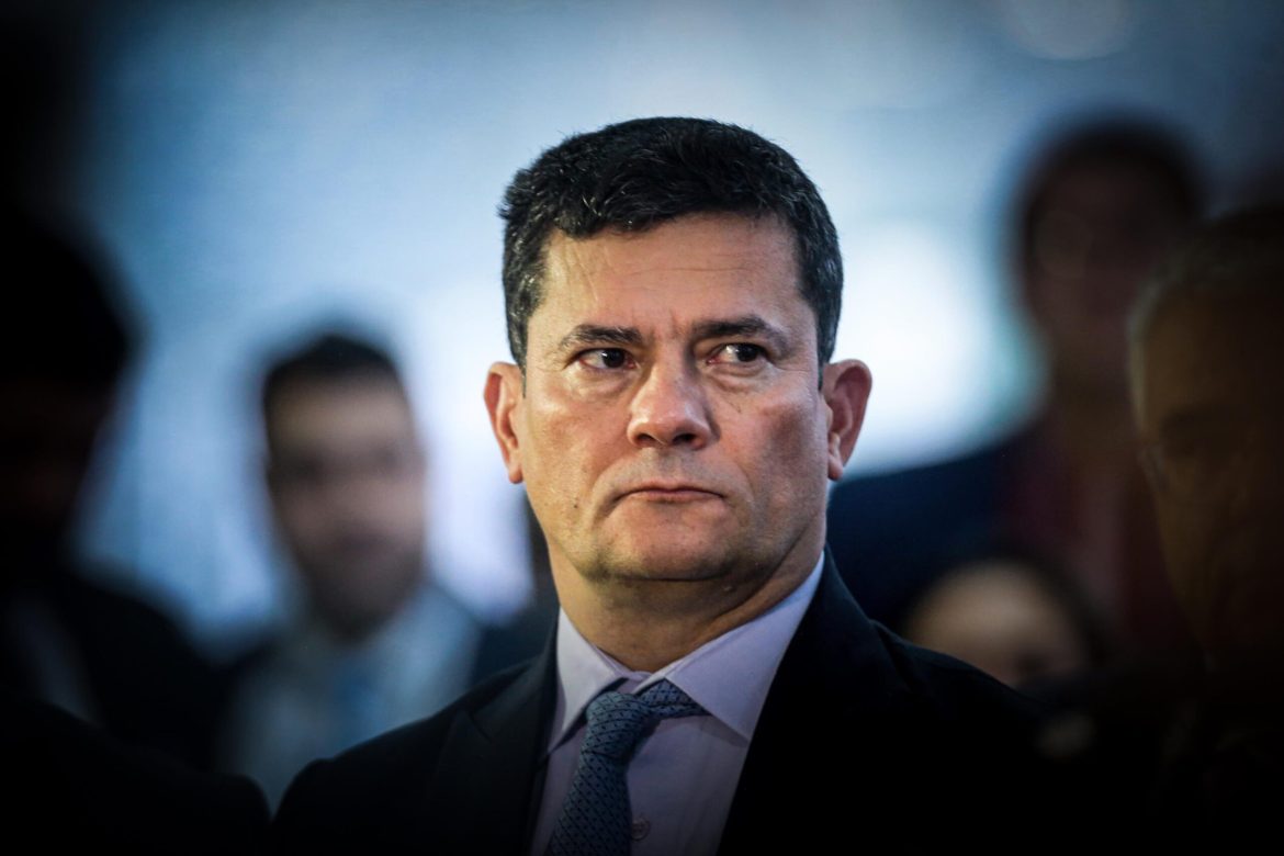 justica-eleitoral-do-parana-avanca-com-processos-contra-moro