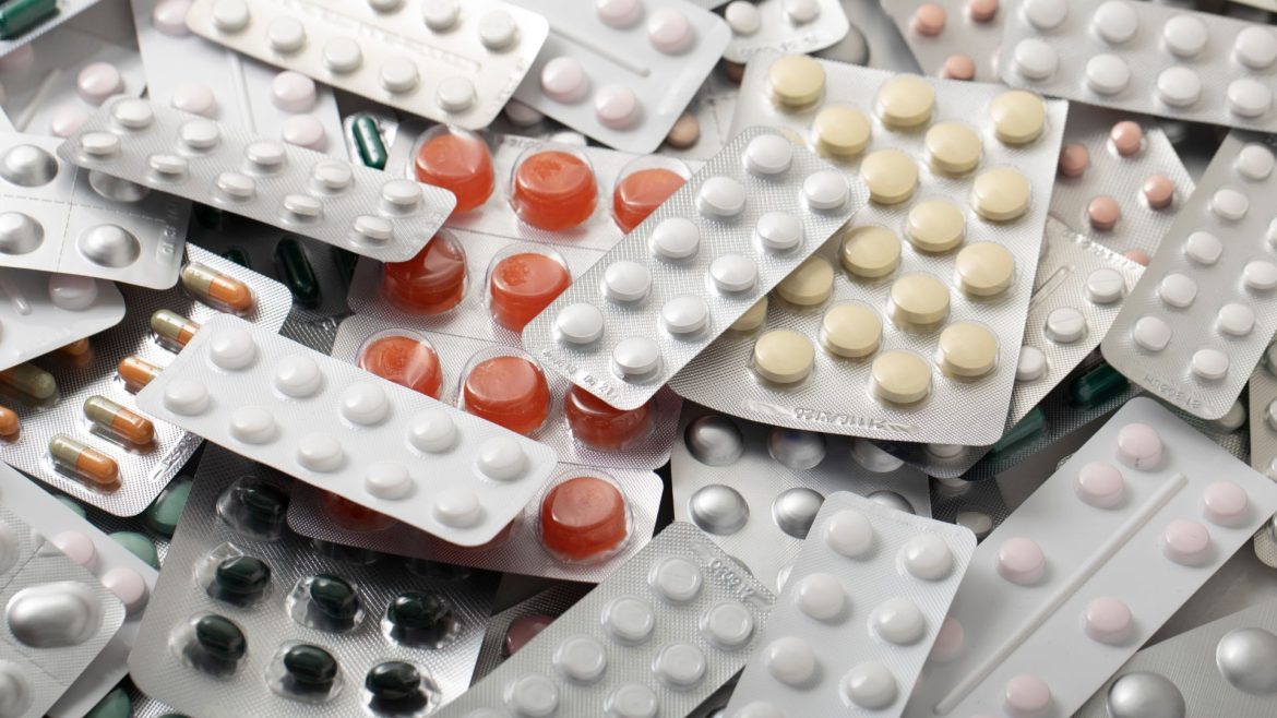 armazenar-medicamentos-em-casa:-qual-a-forma-correta?