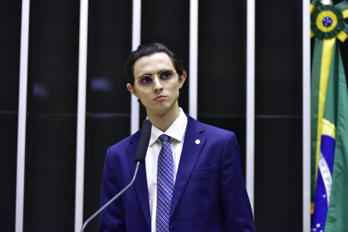 caso-comando-vermelho:-deputado-propoe-cpi-para-investigar-servidores-do-ministerio-da-justica