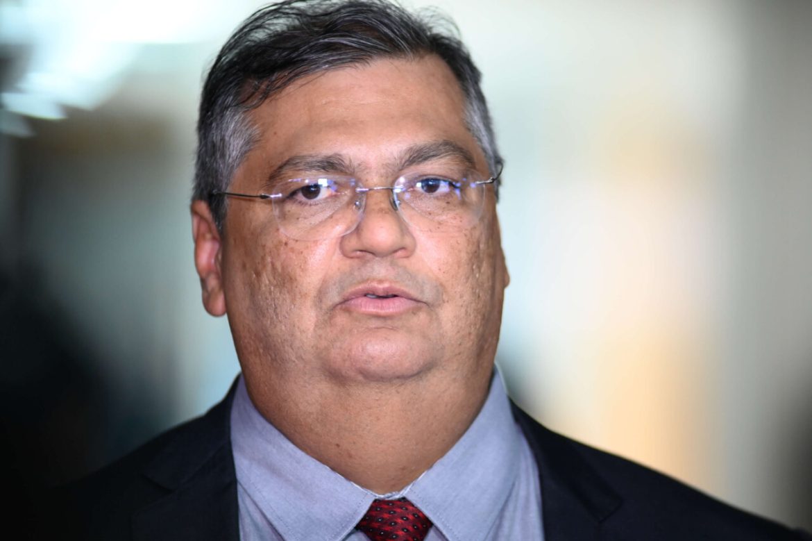 ‘dama-do-trafico’-se-pronuncia-sobre-encontro-no-ministerio-de-flavio-dino