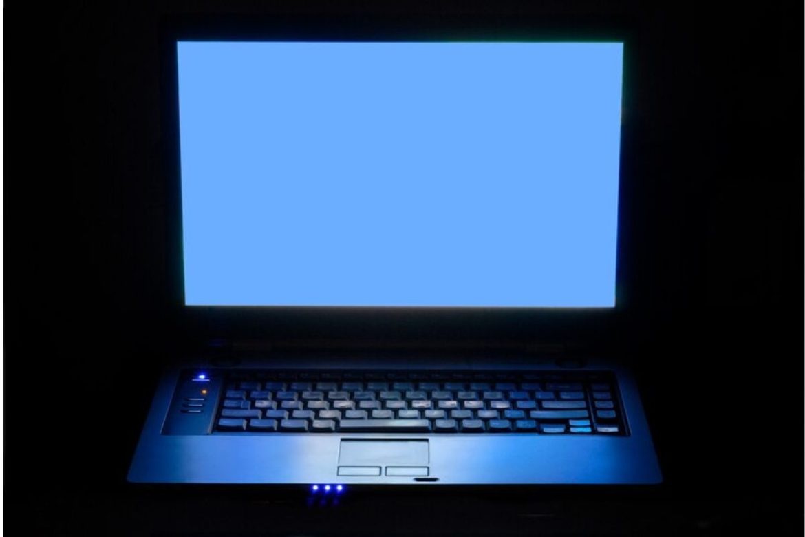 computador-dando-tela-azul?-faca-isso-e-resolva-rapidamente.