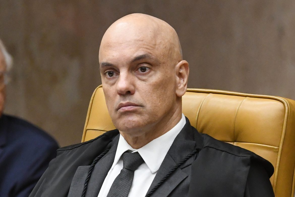 moraes-manda-soltar-11o-preso-do-8-de-janeiro-depois-da-morte-de-clezao
