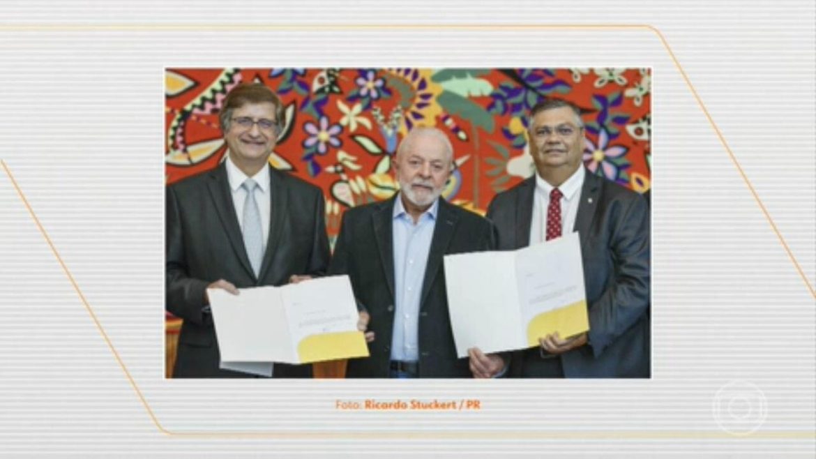 sabatinas-de-dino-e-gonet-afetam-votacoes-em-semana-decisiva-para-governo-no-congresso