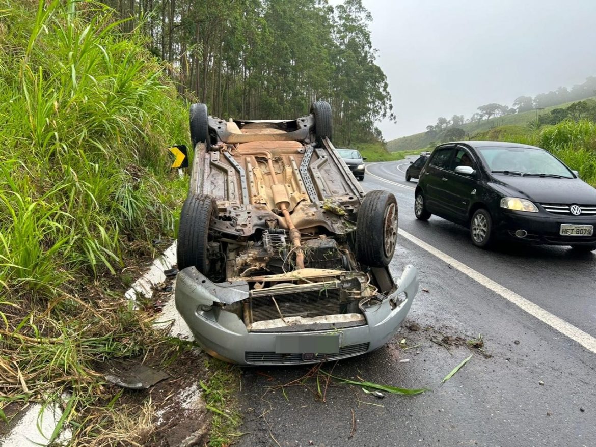 carros-capotam-em-sequencia-nas-brs-040-e-267;-video