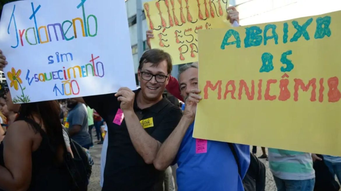 conferencia-nacional-de-saude-mental-comeca-nesta-segunda-(11)-e-visa-formular-politica-nacional