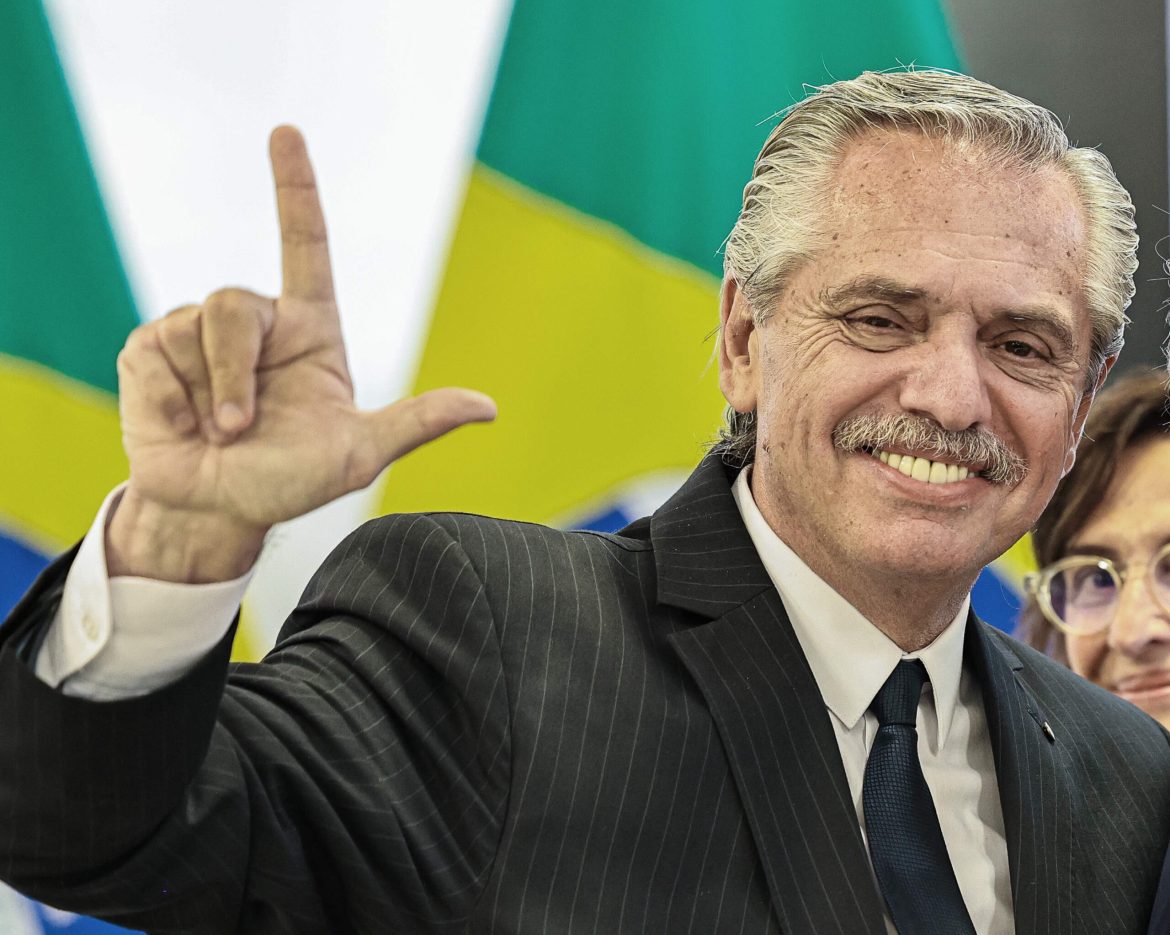 inflacao-na-argentina-ultrapassa-160%-em-12-meses