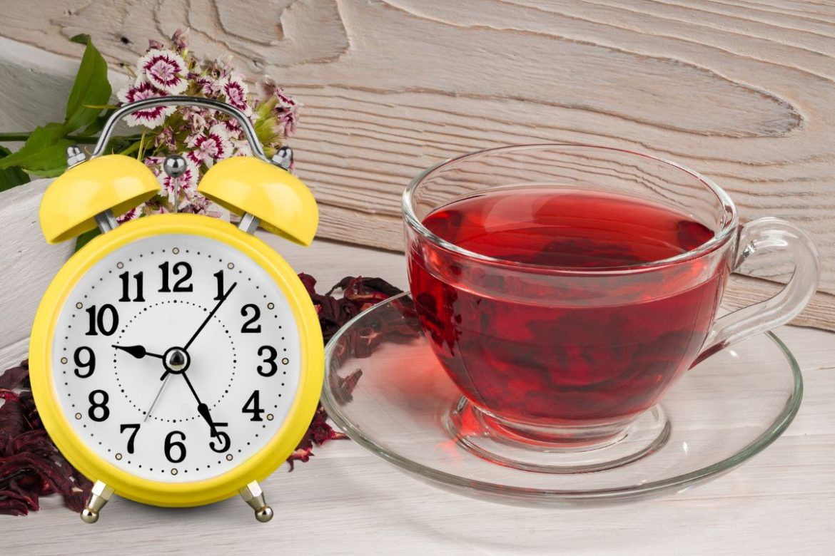 qual-o-melhor-horario-para-tomar-cha-de-hibisco?