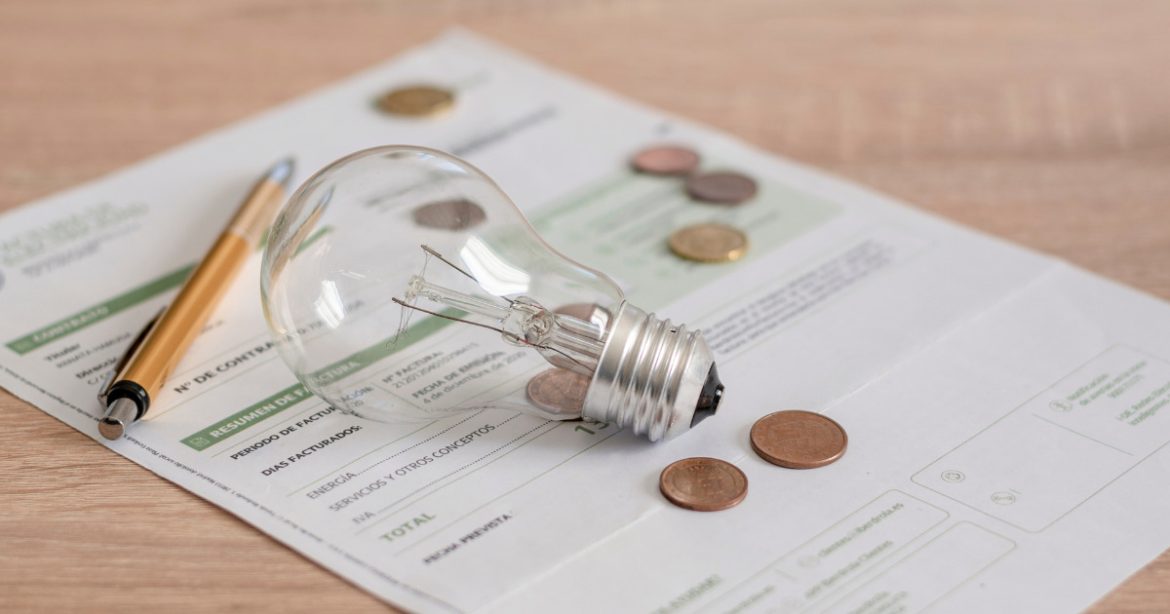 viloes-da-conta-de-luz:-os-eletrodomesticos-que-mais-consomem-energia