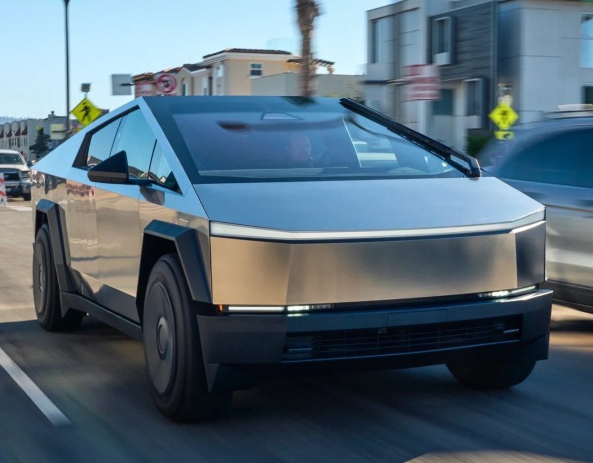 proprietario-de-tesla-adiciona-paineis-solares-no-teto;-veja-o-resultado proprietario-de-tesla-adiciona-paineis-solares-no-teto;-veja-o-resultado