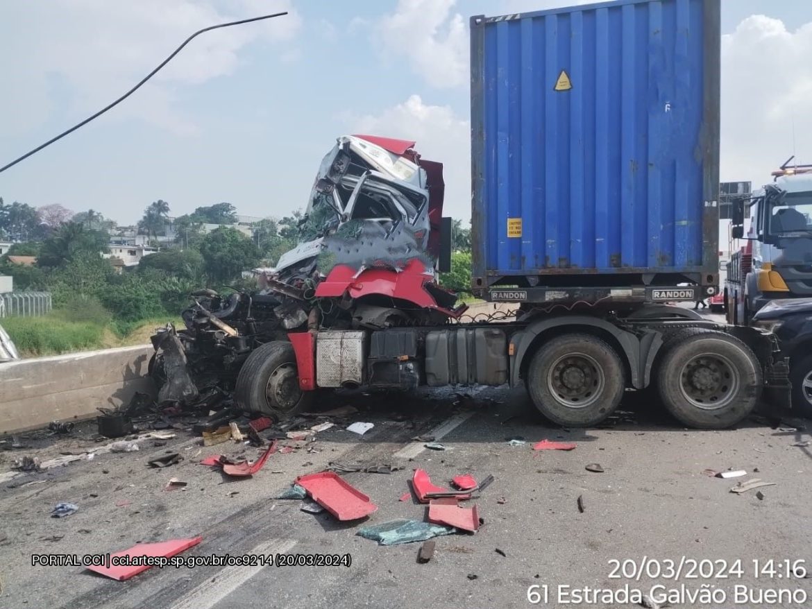 engavetamento-envolvendo-quatro-veiculos-deixa-feridos-no-rodoanel-em-sao-bernardo-do-campo