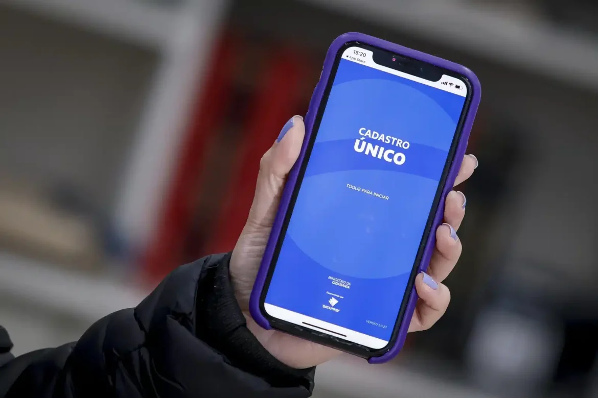 nao-de-bobeira-e-atualize-seu-cadastro-unico:-agora-e-possivel-fazer-pelo-aplicativo