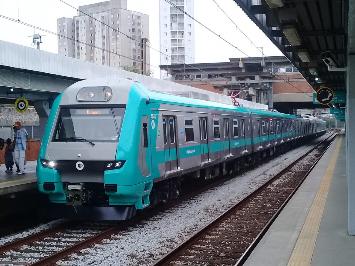 linha-9-esmeralda-opera-com-intervalos-maiores-nesta-segunda